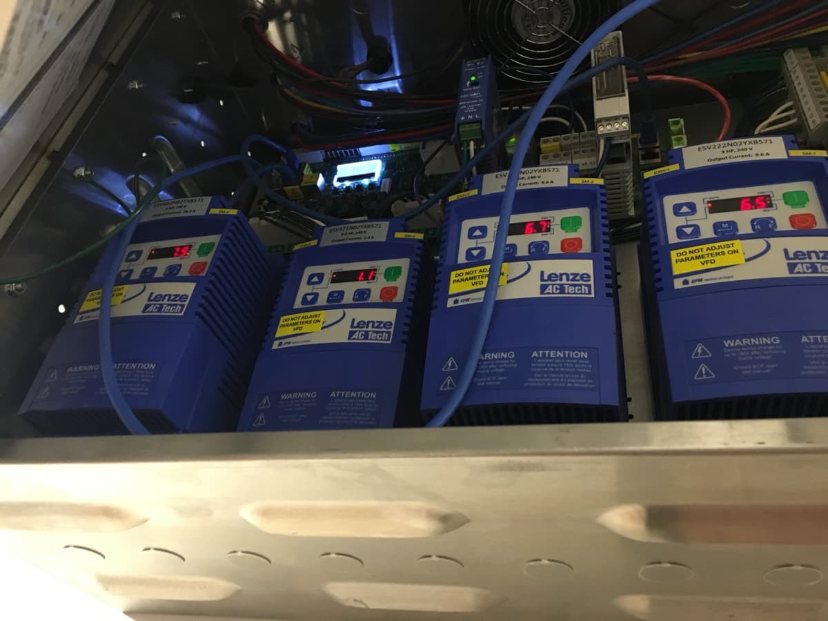Variable frequency drives for kitchen ventilation controls